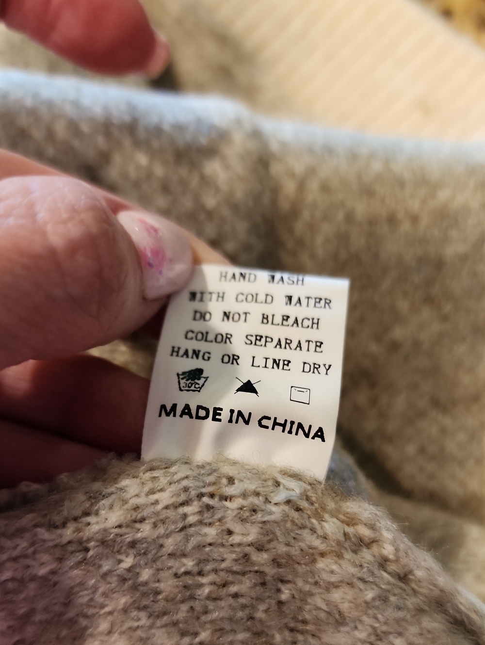 NWOT Dreamers Beige and Gray Women's Cardigan, Size Medium/Large - Picture 5 of 5